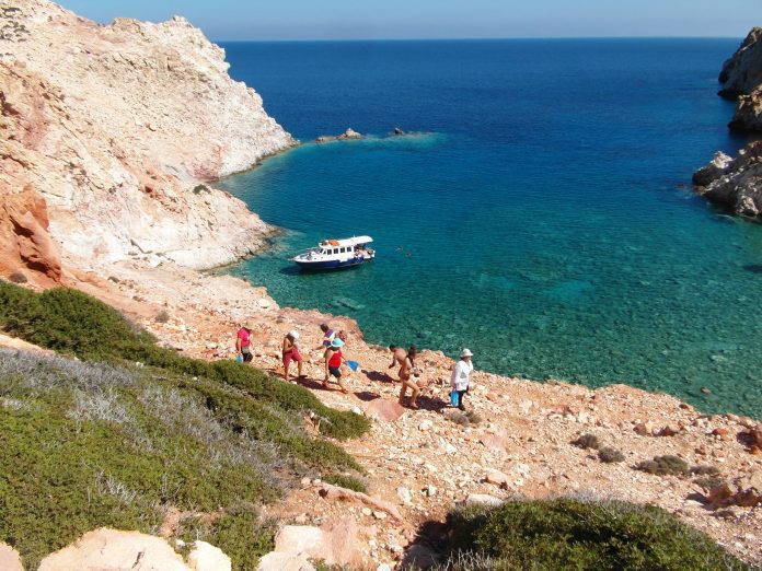 Εκδρομή τον γύρο της Κιμώλου(20-9-15)